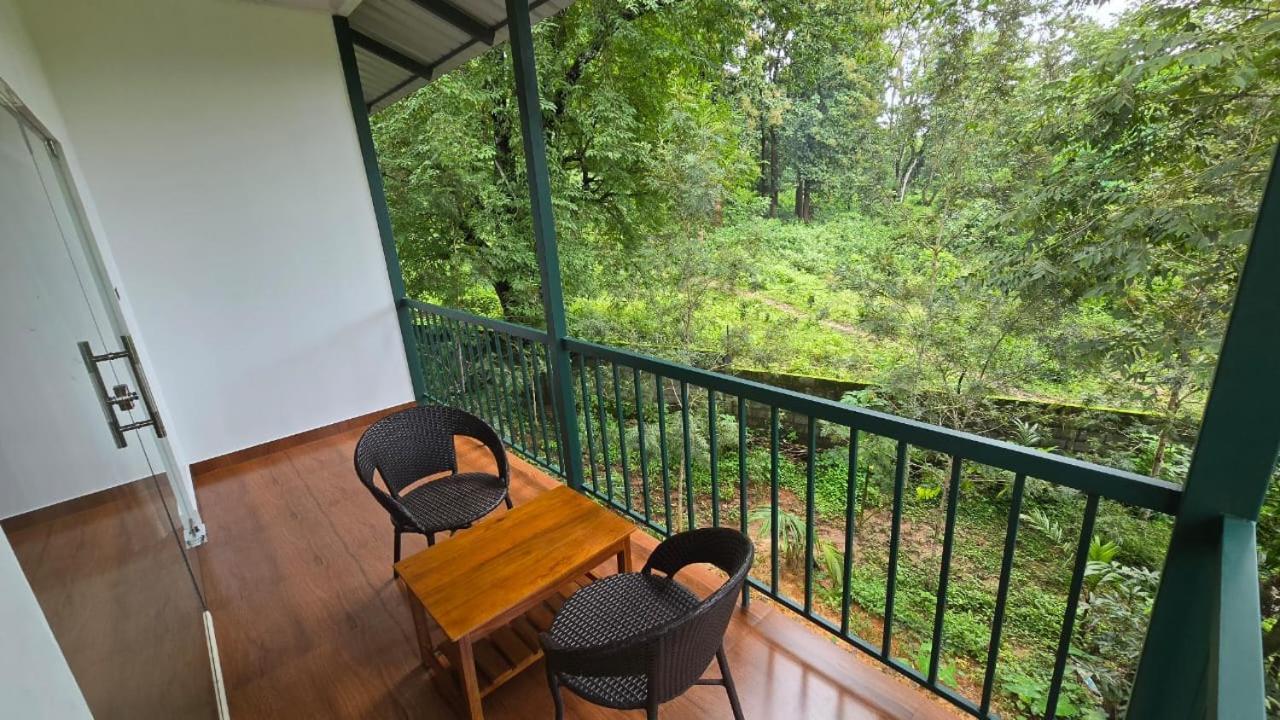 Green Aura Private Villas Sultan Bathery Εξωτερικό φωτογραφία
