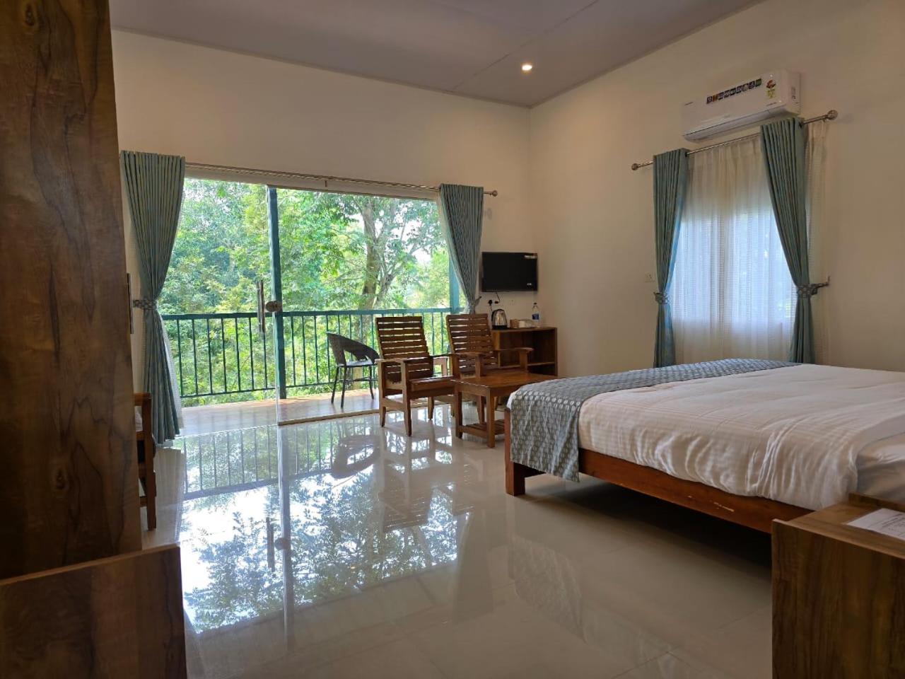 Green Aura Private Villas Sultan Bathery Εξωτερικό φωτογραφία