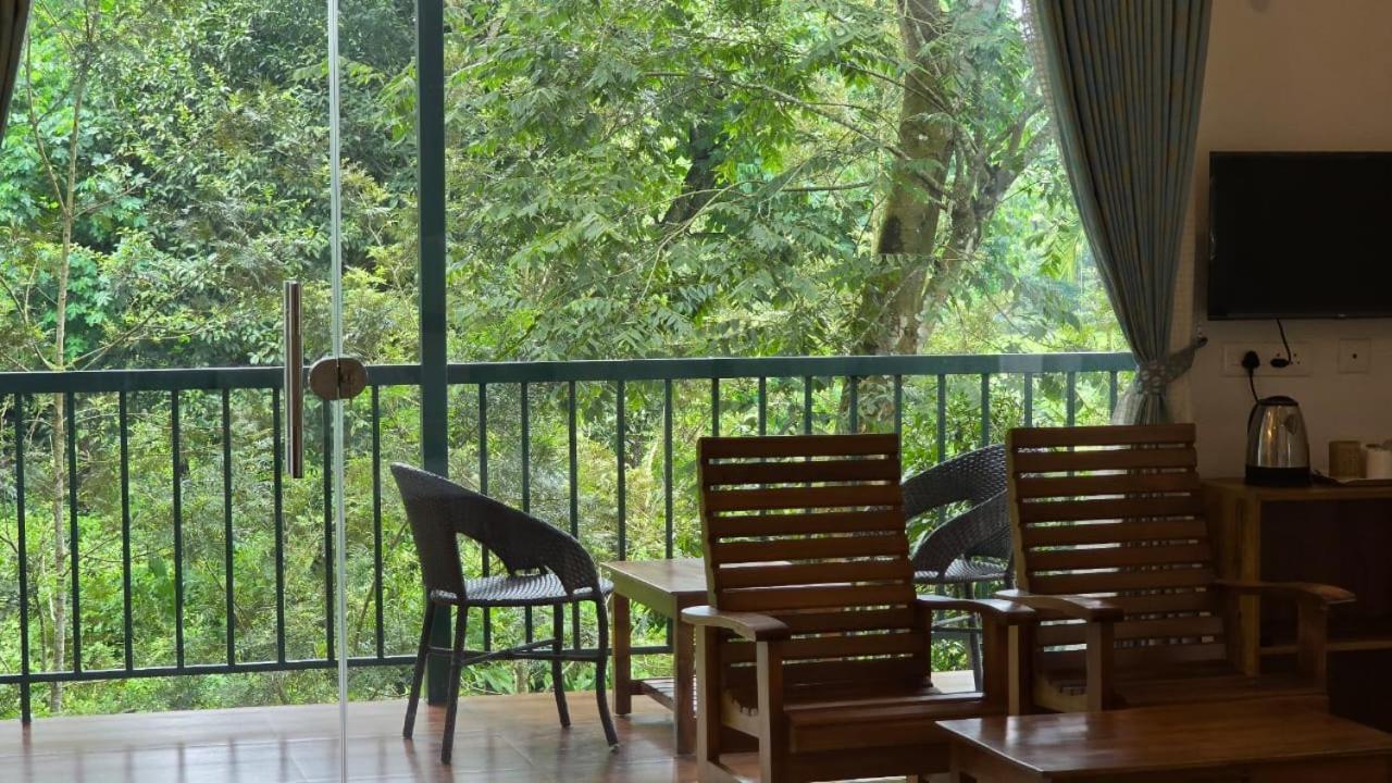 Green Aura Private Villas Sultan Bathery Εξωτερικό φωτογραφία