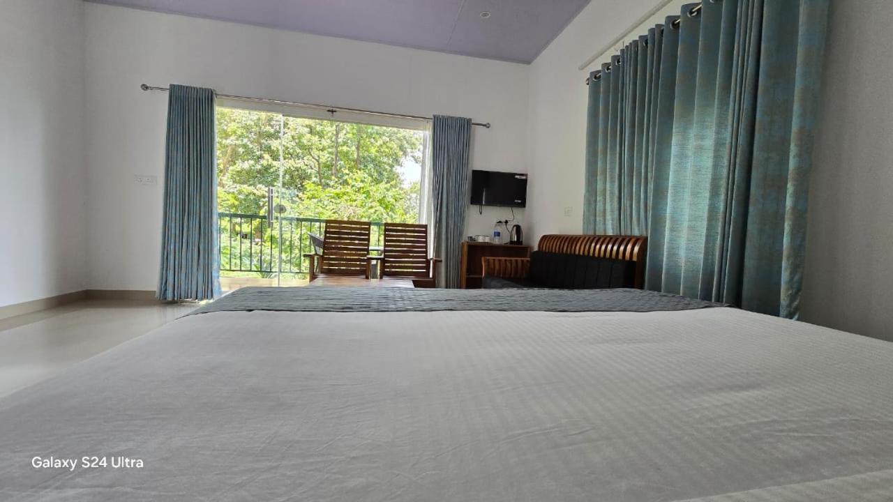 Green Aura Private Villas Sultan Bathery Εξωτερικό φωτογραφία