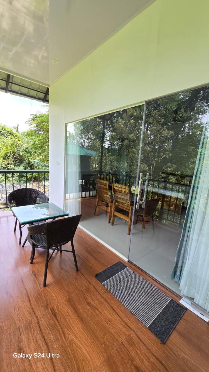 Green Aura Private Villas Sultan Bathery Εξωτερικό φωτογραφία